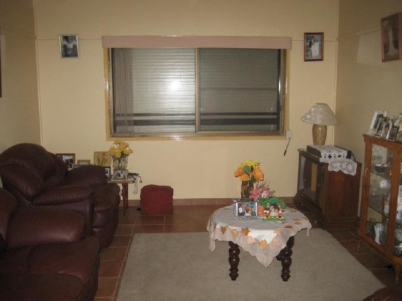 8 First Avenue North, Warrawong NSW 2502