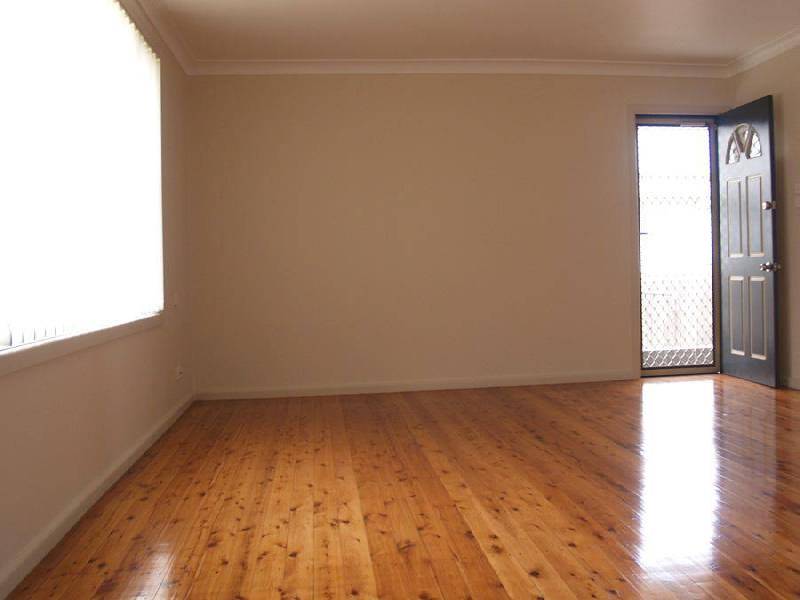 16 Thomas Street, Lake Illawarra NSW 2528