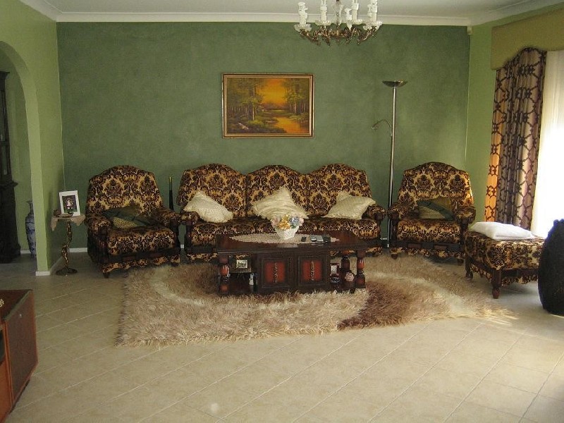 5 St Marks Crescent, Figtree NSW 2525