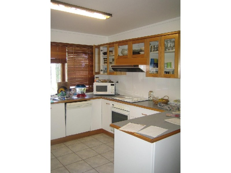 Dumfries Avenue, Mount Ousley NSW 2519