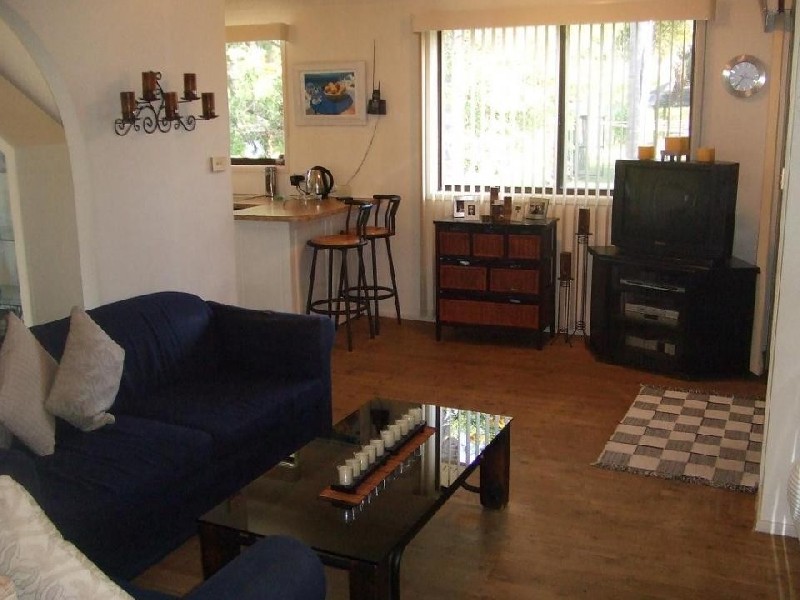 67 Lakeview Parade, Primbee NSW 2502