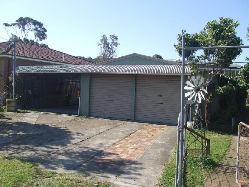 22 Lakeview Parade, Burrill Lake NSW 2539