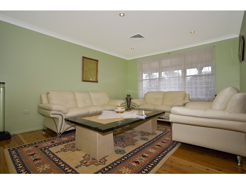 Mount Warrigal NSW 2528