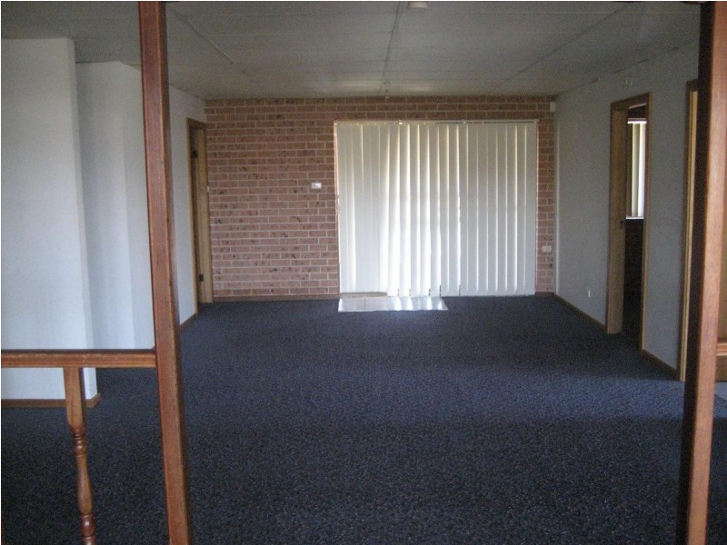 1/25 McKenzie Avenue, Mount Warrigal NSW 2528