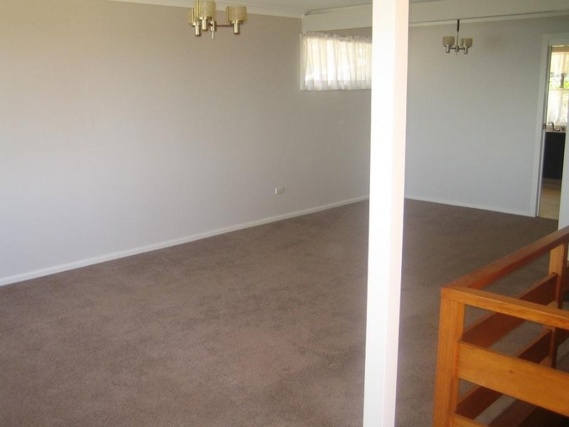 28 Hassan Street, Lake Heights NSW 2502