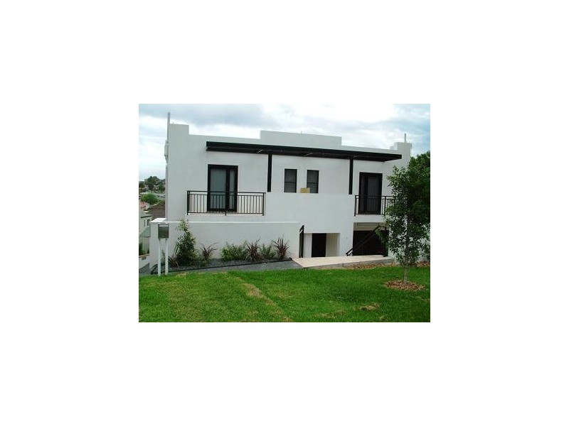 3/3 Parkinson Street, Wollongong NSW 2500