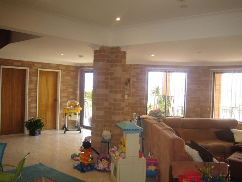 48 Shearwater Drive, Berkeley NSW 2506