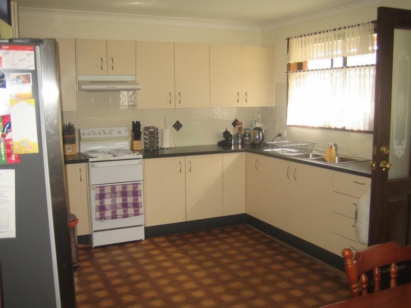 6 Gannet Avenue, Berkeley NSW 2506