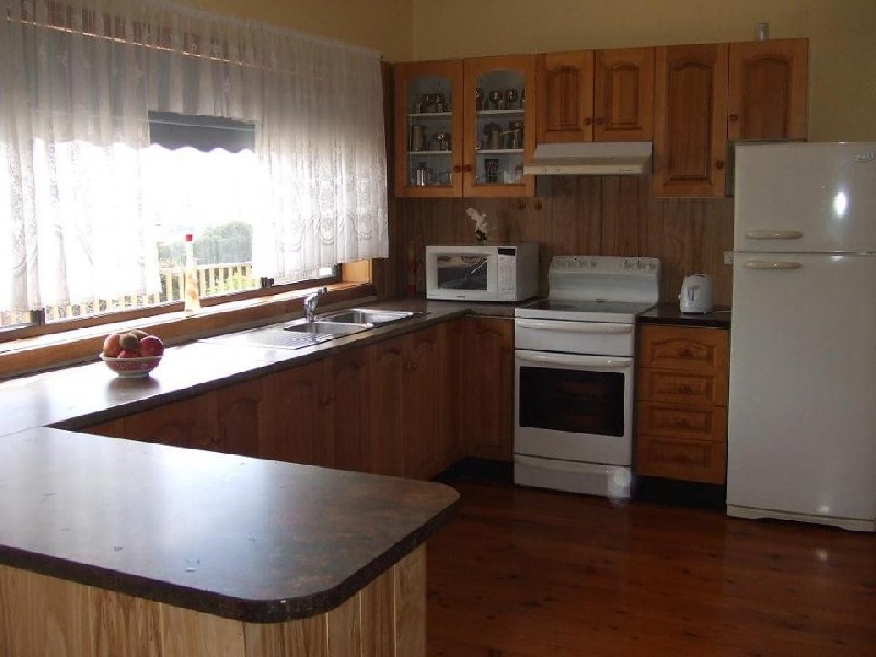 60 Flagstaff Road, Warrawong NSW 2502