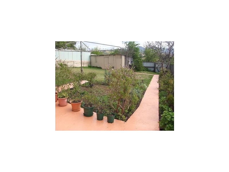 60 Flagstaff Road, Warrawong NSW 2502