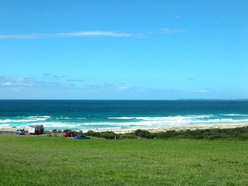 15 Surfside Drive, Port Kembla NSW 2505