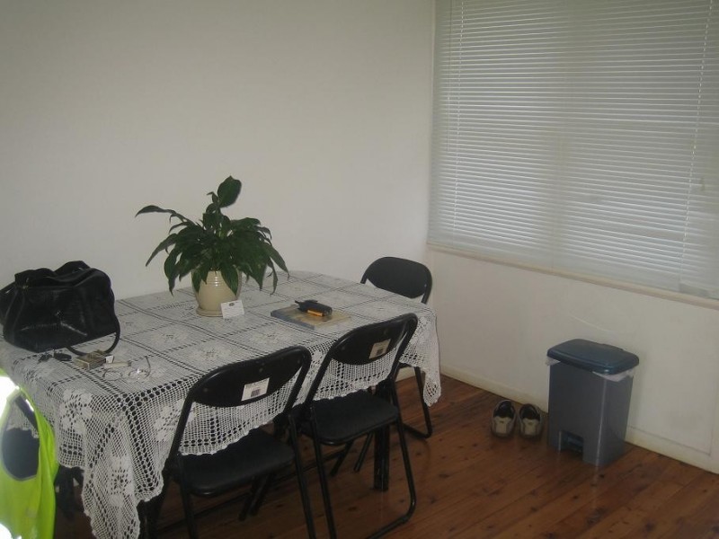 Lake Heights NSW 2502