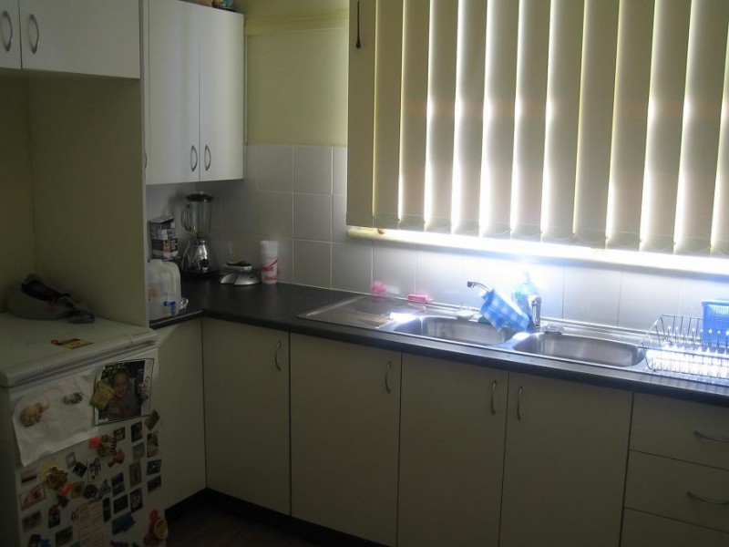 Lake Heights NSW 2502