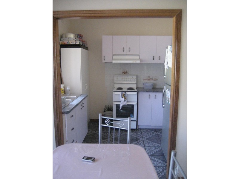 8 Barbara Avenue, Warrawong NSW 2502