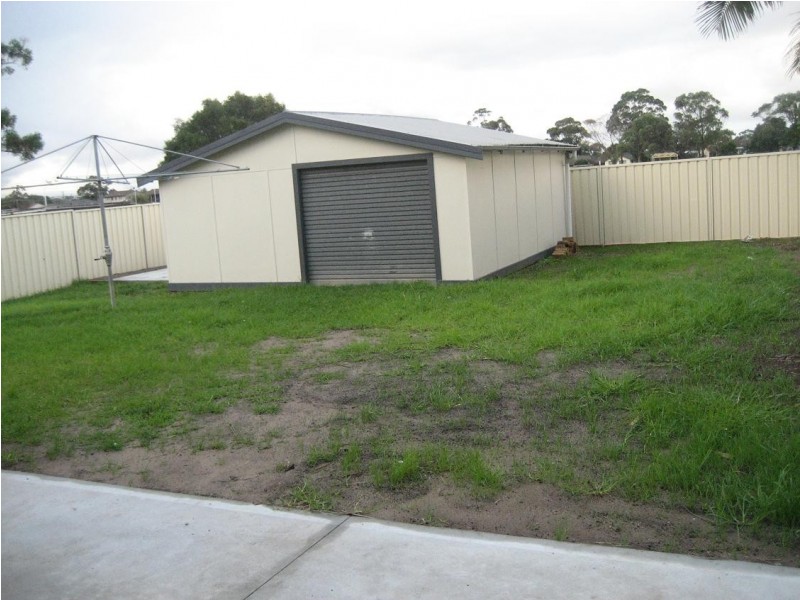 75 Captain Cook, Barrack Heights NSW 2528