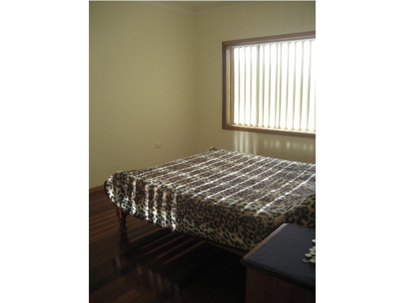 66 Third Avenue, Port Kembla NSW 2505