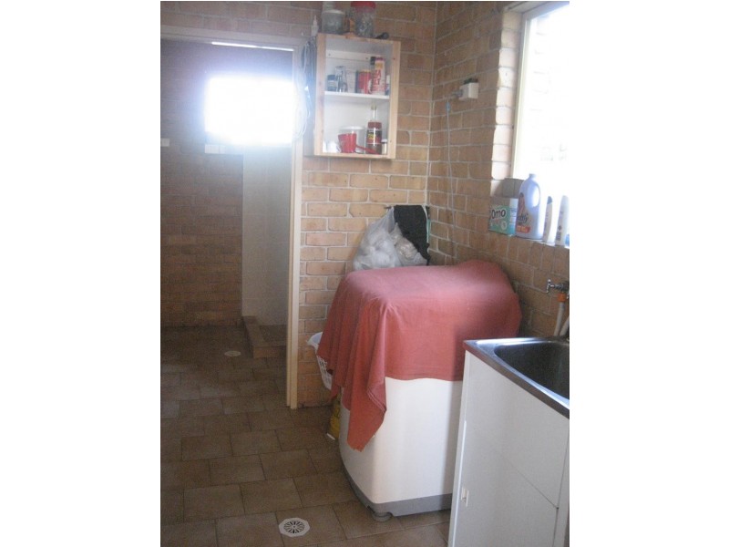 66 Third Avenue, Port Kembla NSW 2505