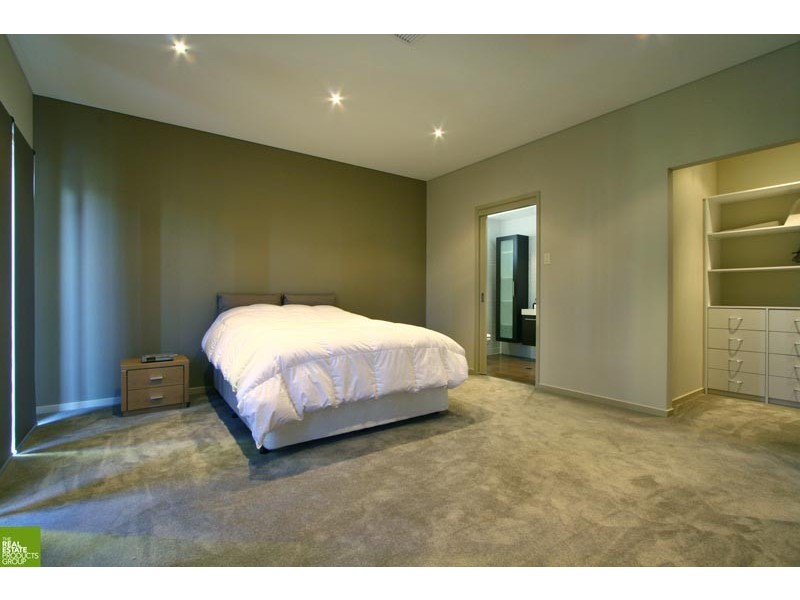 54 Aragan Circuit, Bulli NSW 2516