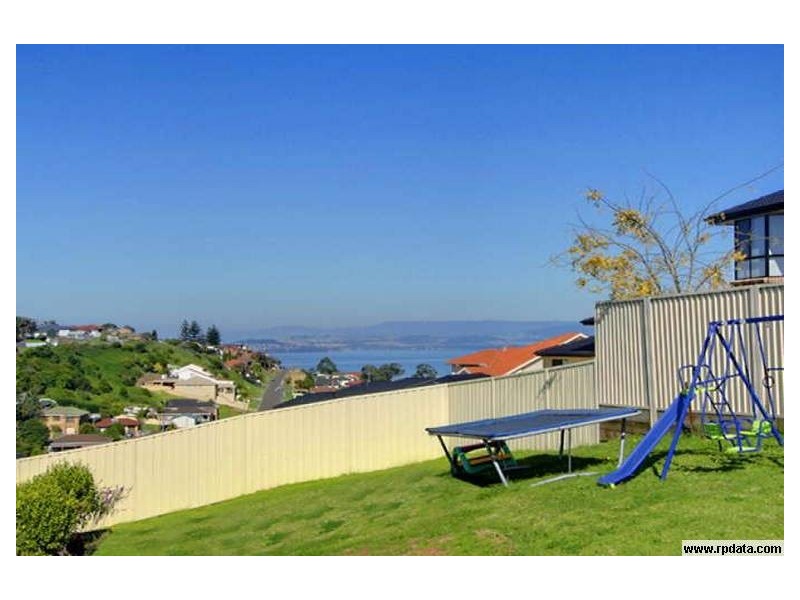 4 Osprey Drive, Berkeley NSW 2506