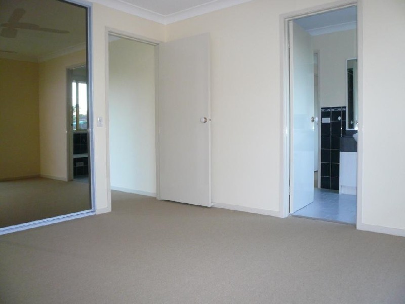 Glenmore Park NSW 2745