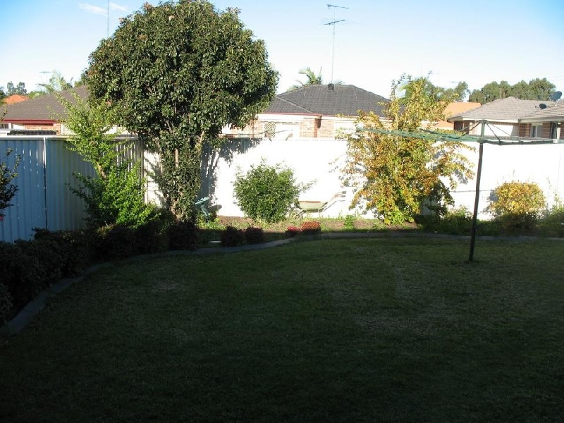 Glenmore Park NSW 2745