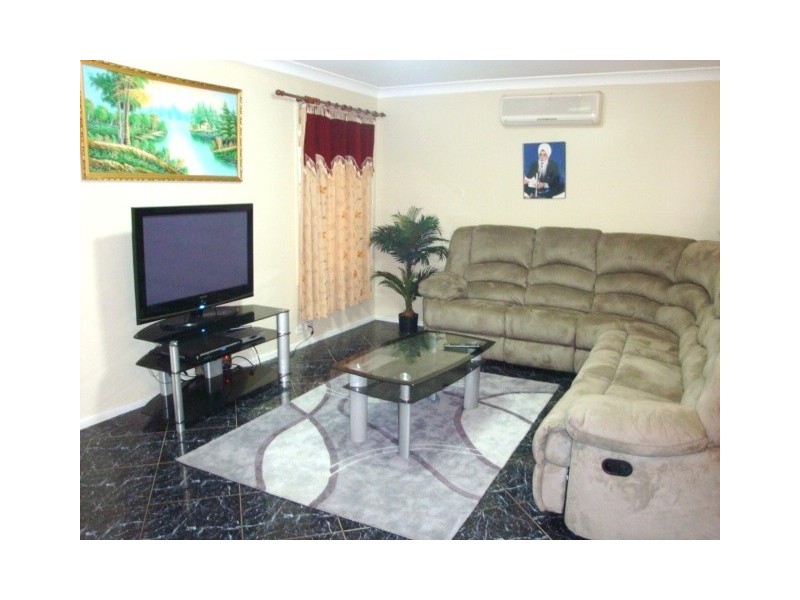 Claremont Meadows NSW 2747