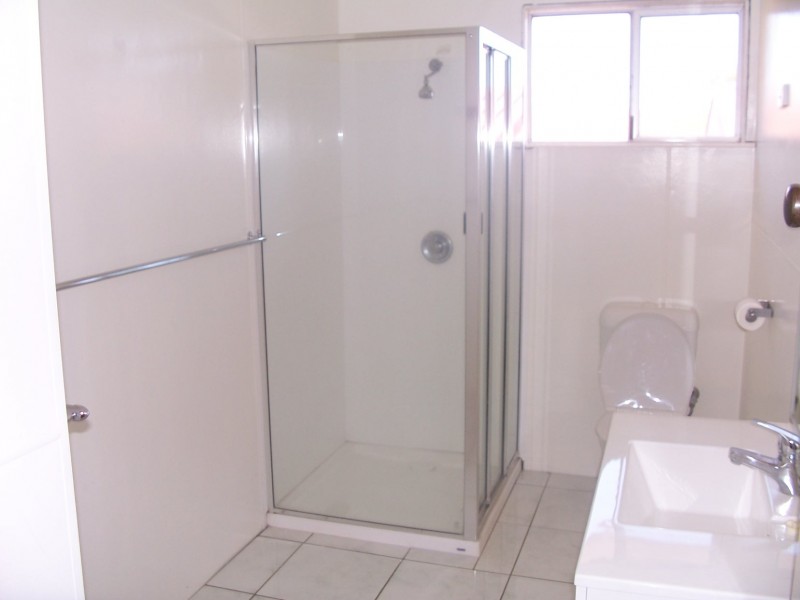 26 rowbotham, Rangeville QLD 4350