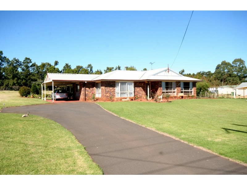 5 kratz, Highfields QLD 4352