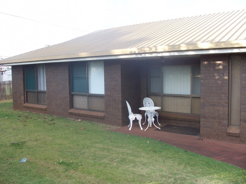 1 Perina, Toowoomba QLD 4350