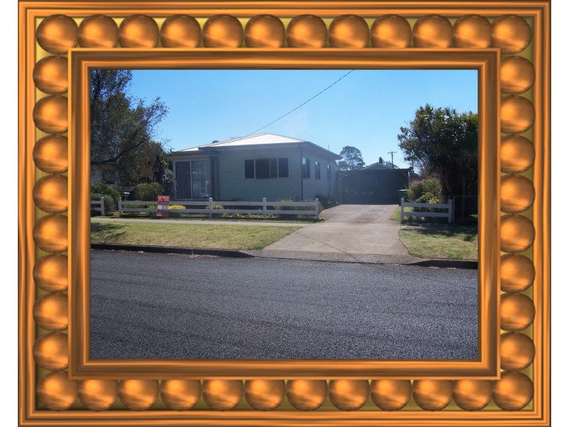 3 Cathro, Toowoomba QLD 4350