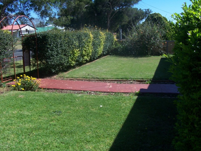 Newtown QLD 4350