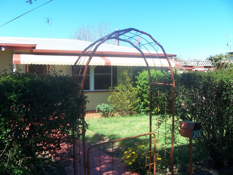 20 mcgregor, Wilsonton QLD 4350