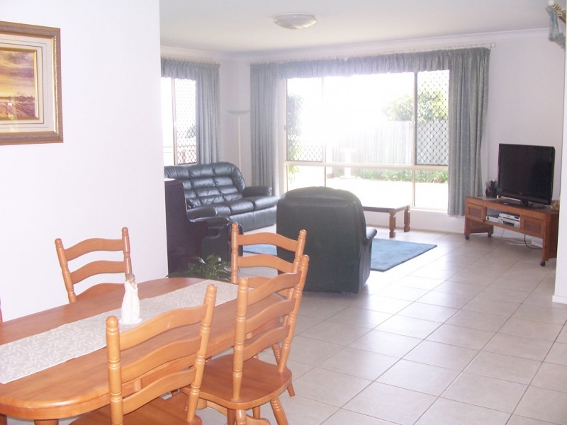 19 LA VISTA, Middle Ridge QLD 4350