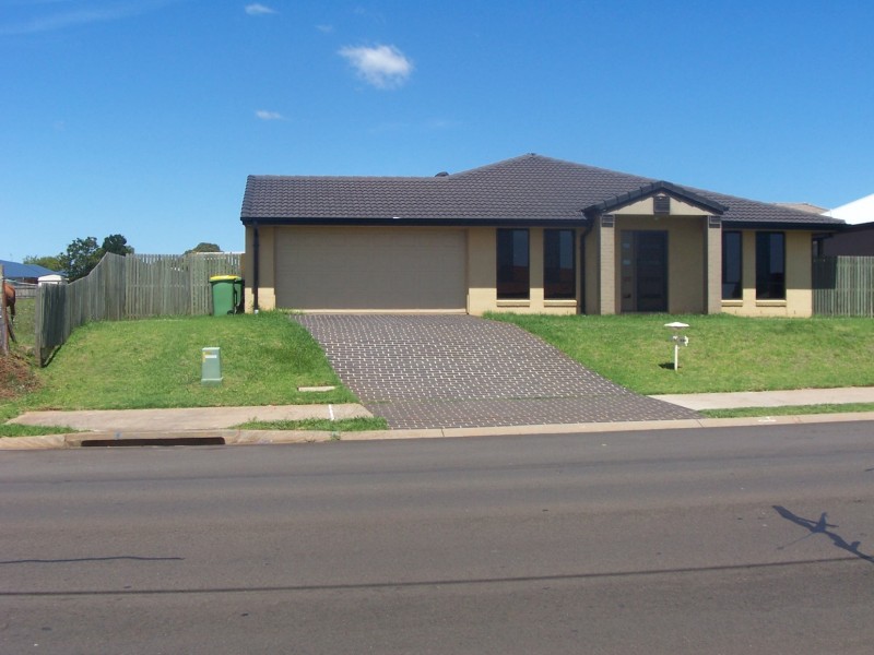 426 hume, Middle Ridge QLD 4350