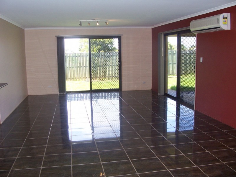 426 hume, Middle Ridge QLD 4350