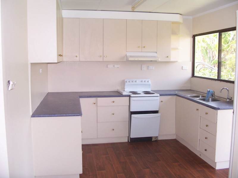 11 bell street, Greenmount QLD 4359