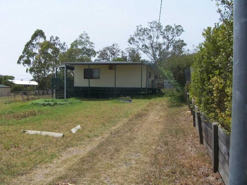 11 bell street, Greenmount QLD 4359