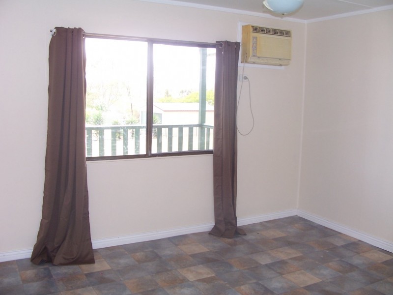 11 bell street, Greenmount QLD 4359