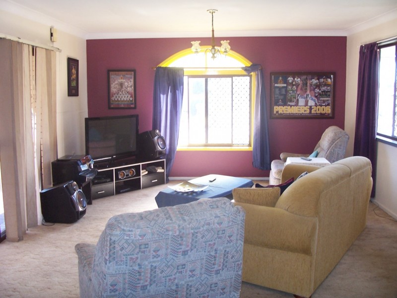 40 eiser, Harristown QLD 4350