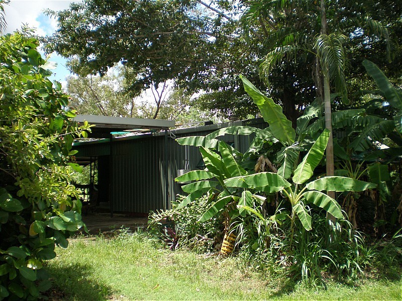 12 Litchfield Road, Batchelor NT 0845