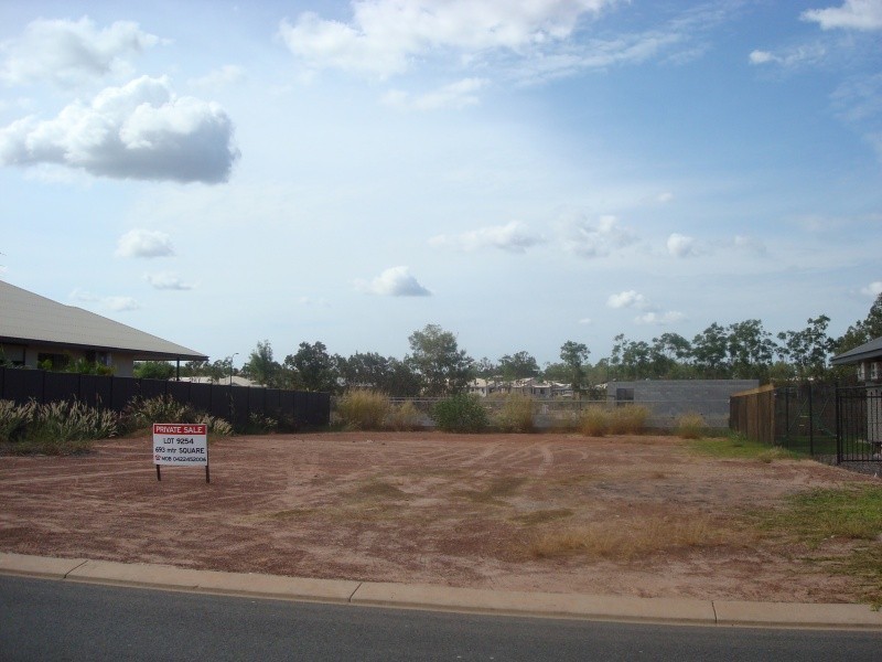 26 McAulay St, Rosebery NT 0832