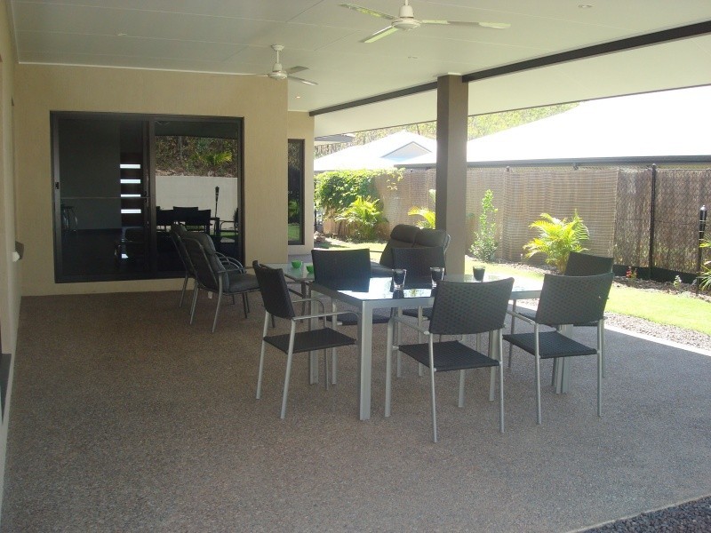 Gunn NT 0832