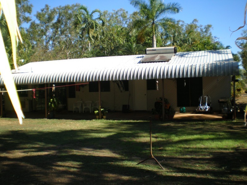 30 Macleod Road, Howard Springs NT 0835