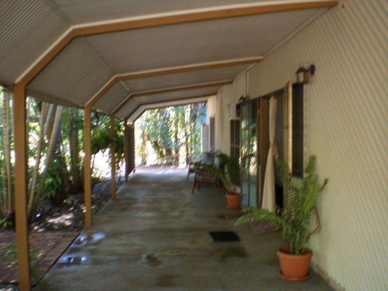 30 Macleod Road, Howard Springs NT 0835