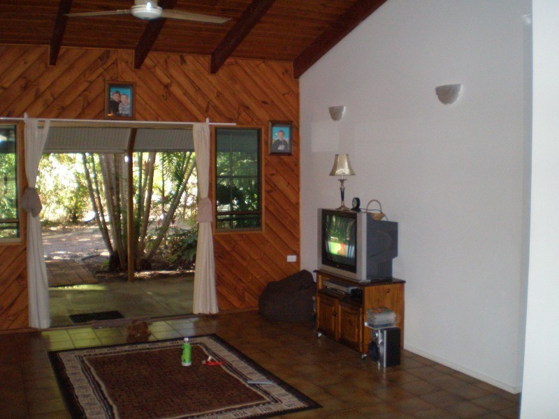 30 Macleod Road, Howard Springs NT 0835