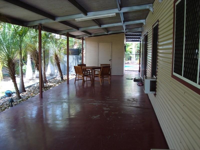 22 HUTCHISON TERRACE, Bakewell NT 0832