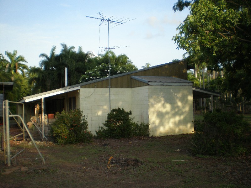 395 WHITEWOOD RD, Howard Springs NT 0835