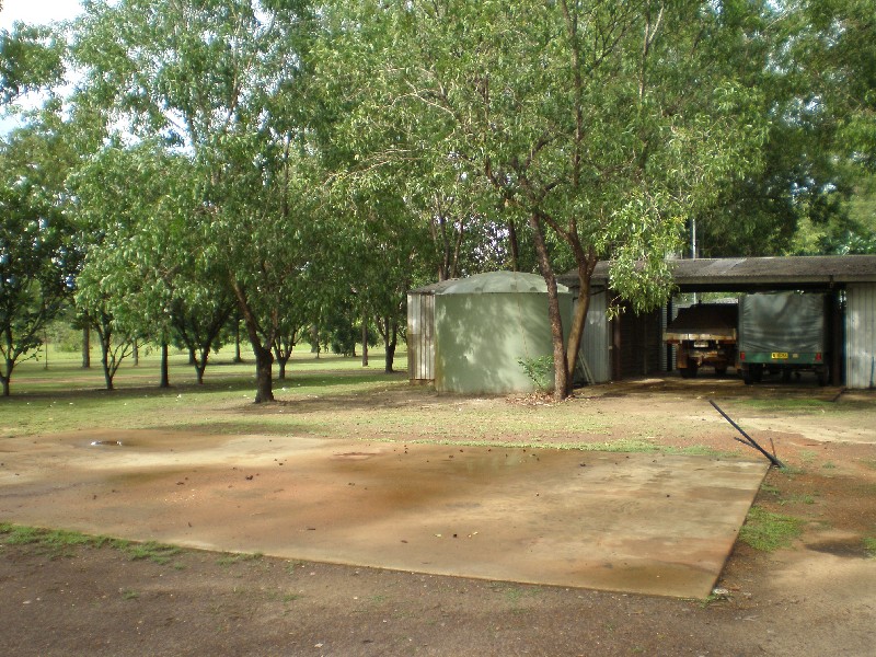 15 PERENTIE RD, Livingstone NT 0822