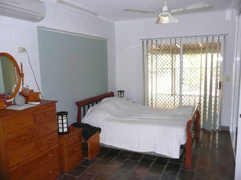 15 PERENTIE RD, Livingstone NT 0822