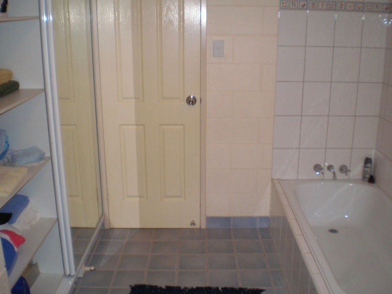 3402  DANIEL CIRCUIT, Herbert NT 0836